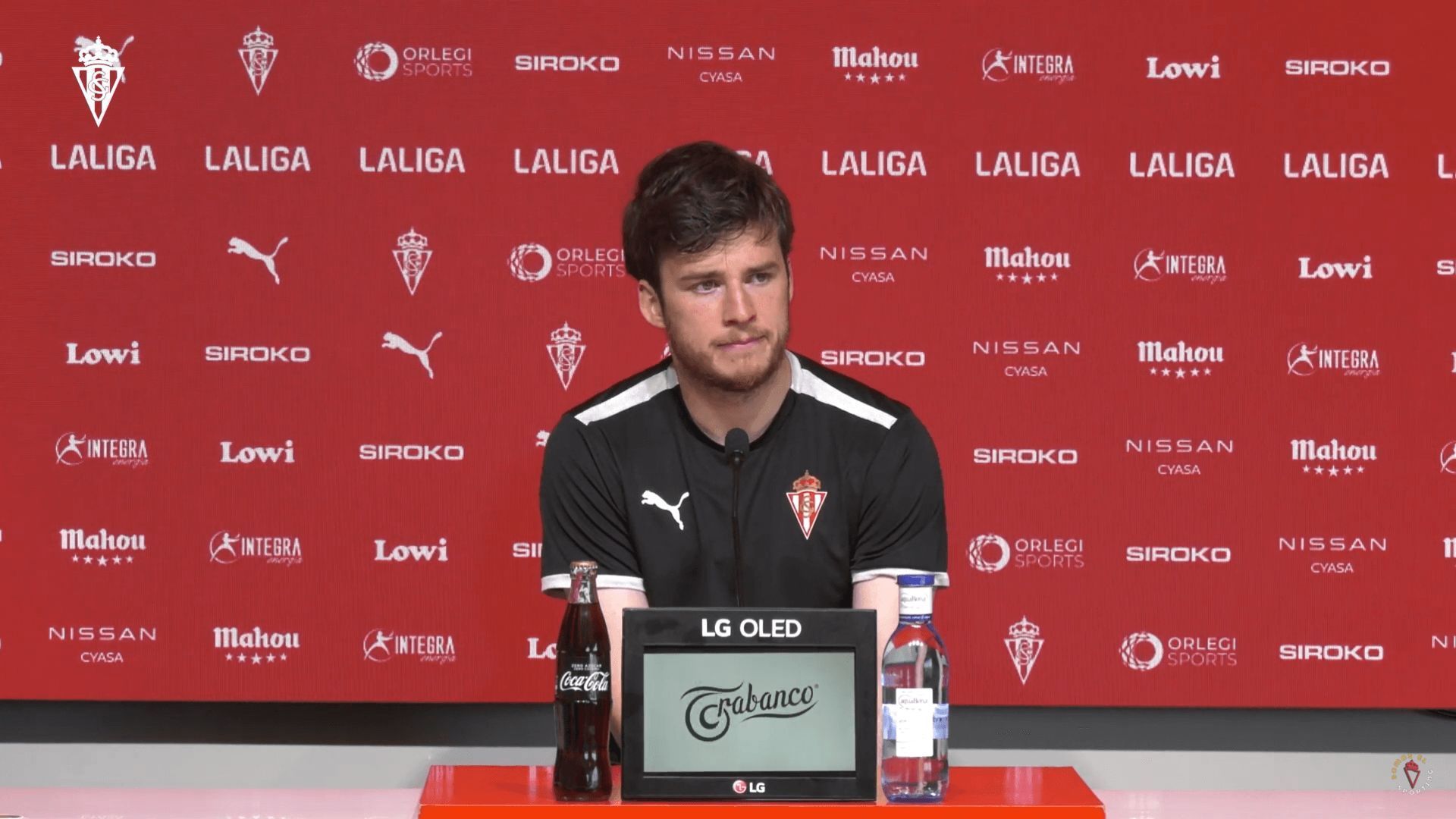 guille_rosas_en_sala_de_prensa.png guille_rosas_en_sala_de_prensa.png