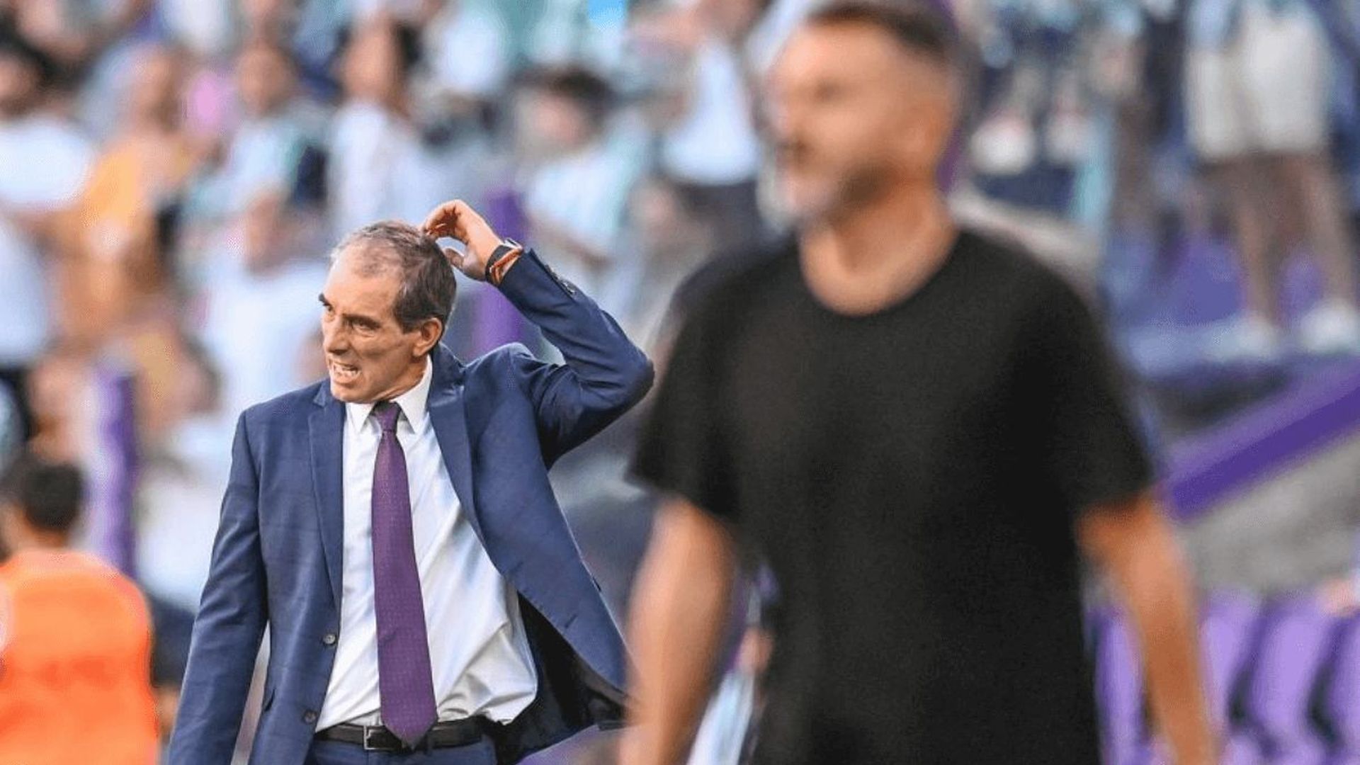 guillermo_almada_dirigiendo_en_el_partido_ante_el_cordoba_cfpng_001.png guillermo_almada_dirigiendo_en_el_partido_ante_el_cordoba_cfpng_001.png