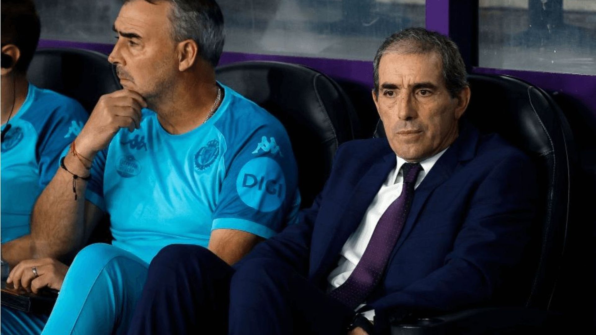 guillermo_almada_dirigiendo_en_el_partido_ante_la_ud_almeriapng_001.png guillermo_almada_dirigiendo_en_el_partido_ante_la_ud_almeriapng_001.png