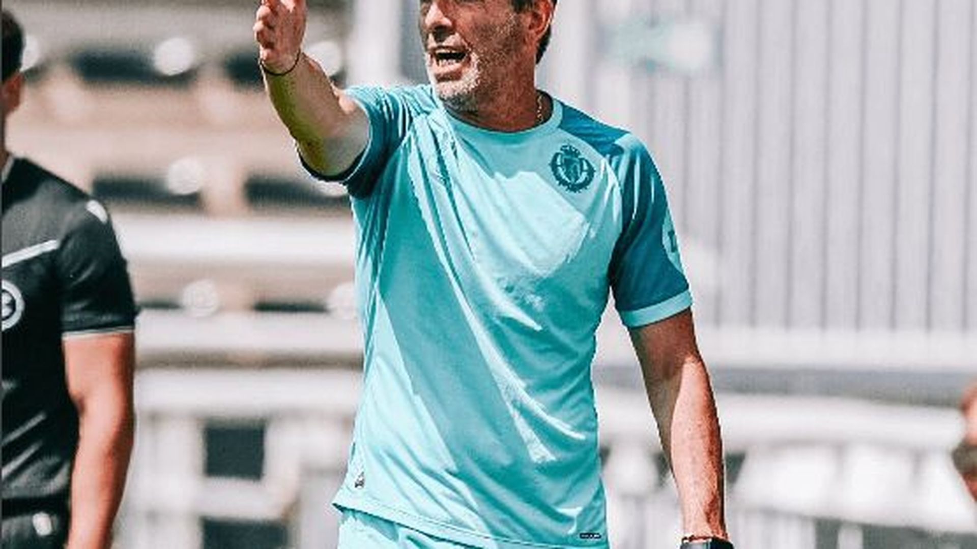 guillermo_almada_durante_el_duelo_ante_el_burgos_cfpng_001.png guillermo_almada_durante_el_duelo_ante_el_burgos_cfpng_001.png