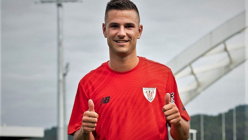 El increíble tiro de Gorka Guruzeta en Lezama