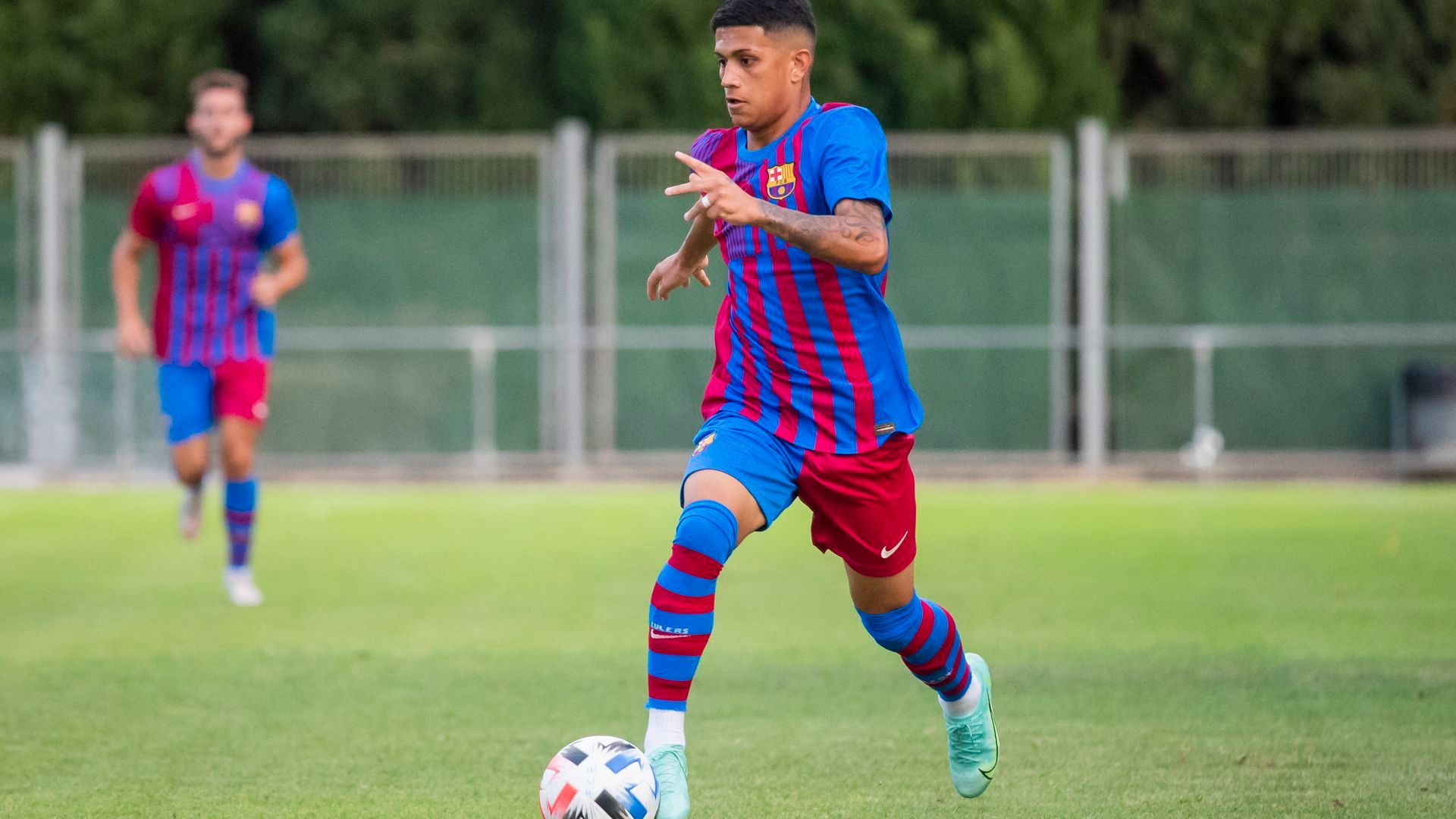 gustavo_maia.jpg gustavo_maia.jpg