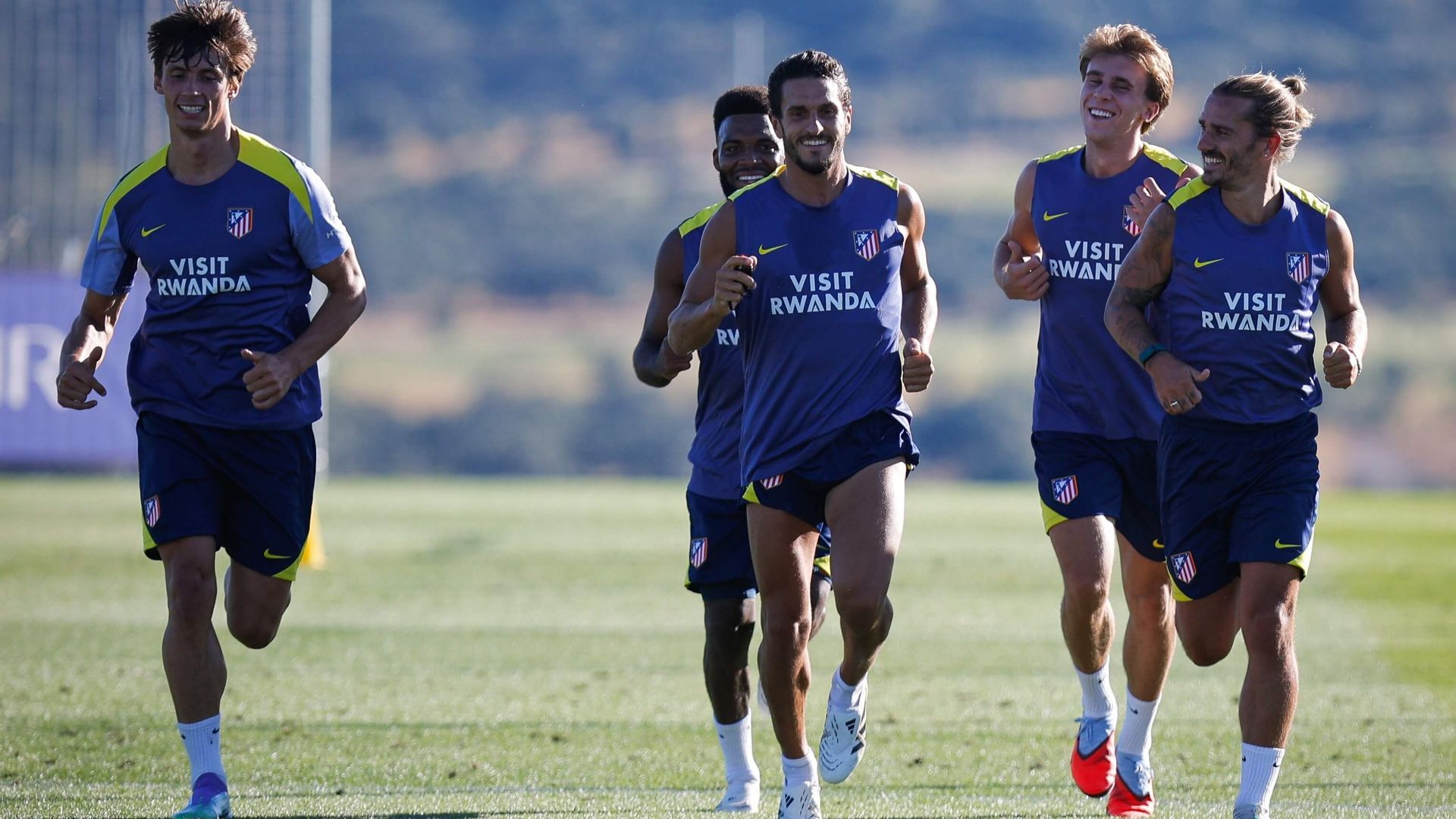 gwapjwfxyaahlcljpg.jpg gwapjwfxyaahlcljpg.jpg