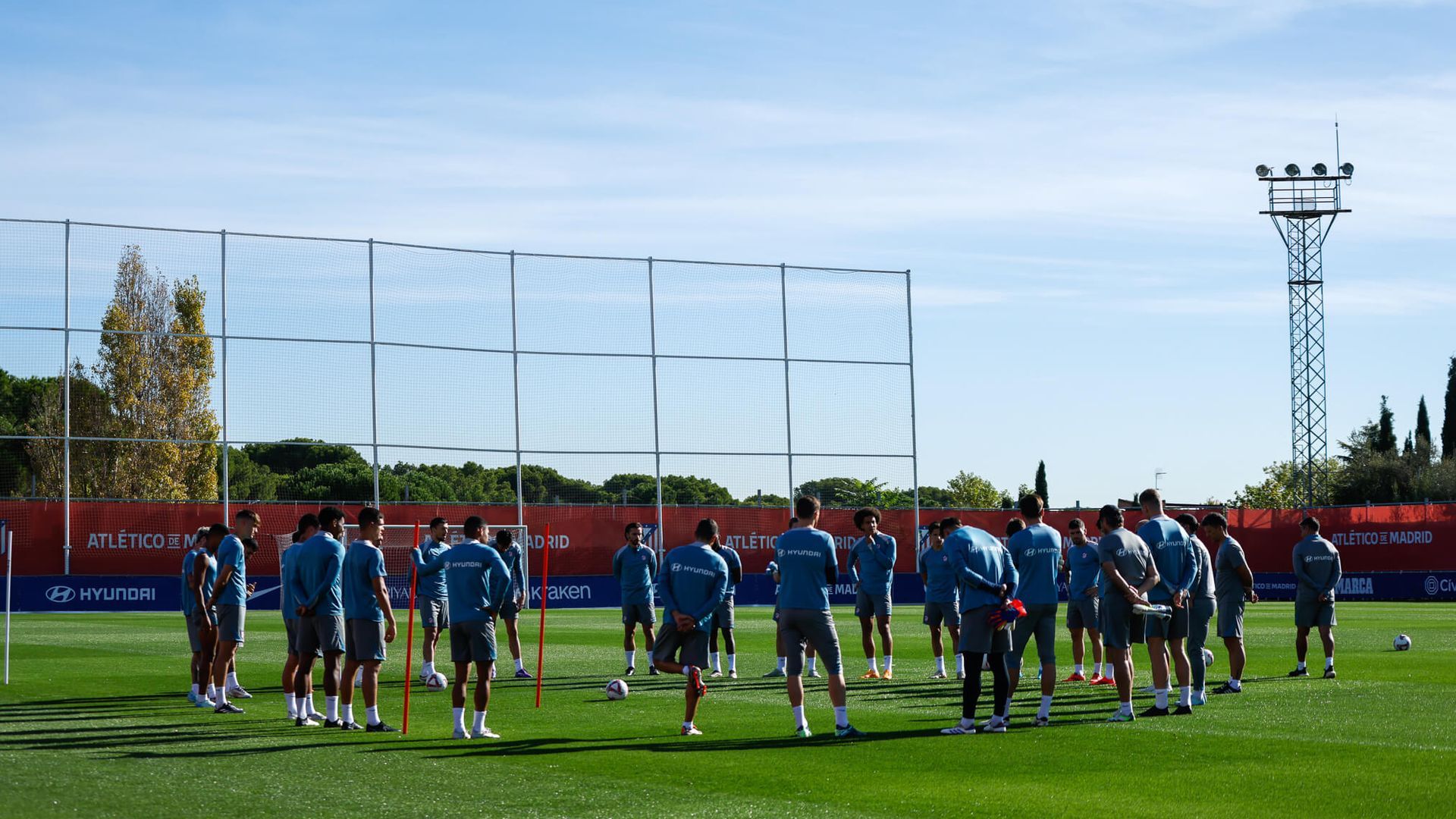 gzc1acoxyaaag3hjpg.jpg gzc1acoxyaaag3hjpg.jpg