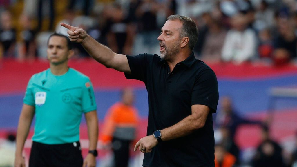 Toni Freixa defiende a Hansi Flick tras su roja ante el Girona: "El árbitro tiene muchas ganas de expulsarle"