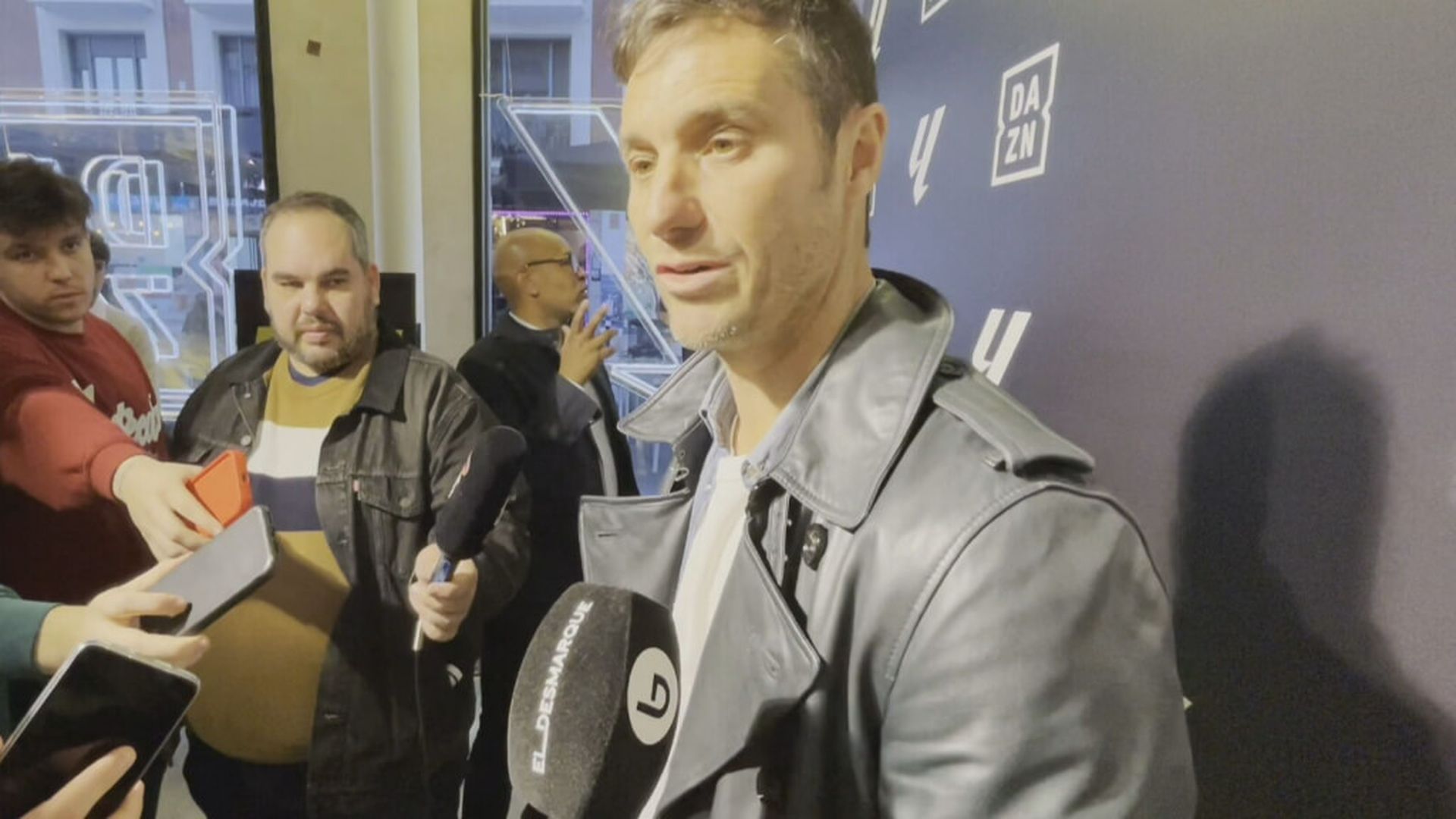 helguera_y_la_anecdota_con_sergio_ramos_que_deja_claro_su_liderazgo_001.jpg helguera_y_la_anecdota_con_sergio_ramos_que_deja_claro_su_liderazgo_001.jpg