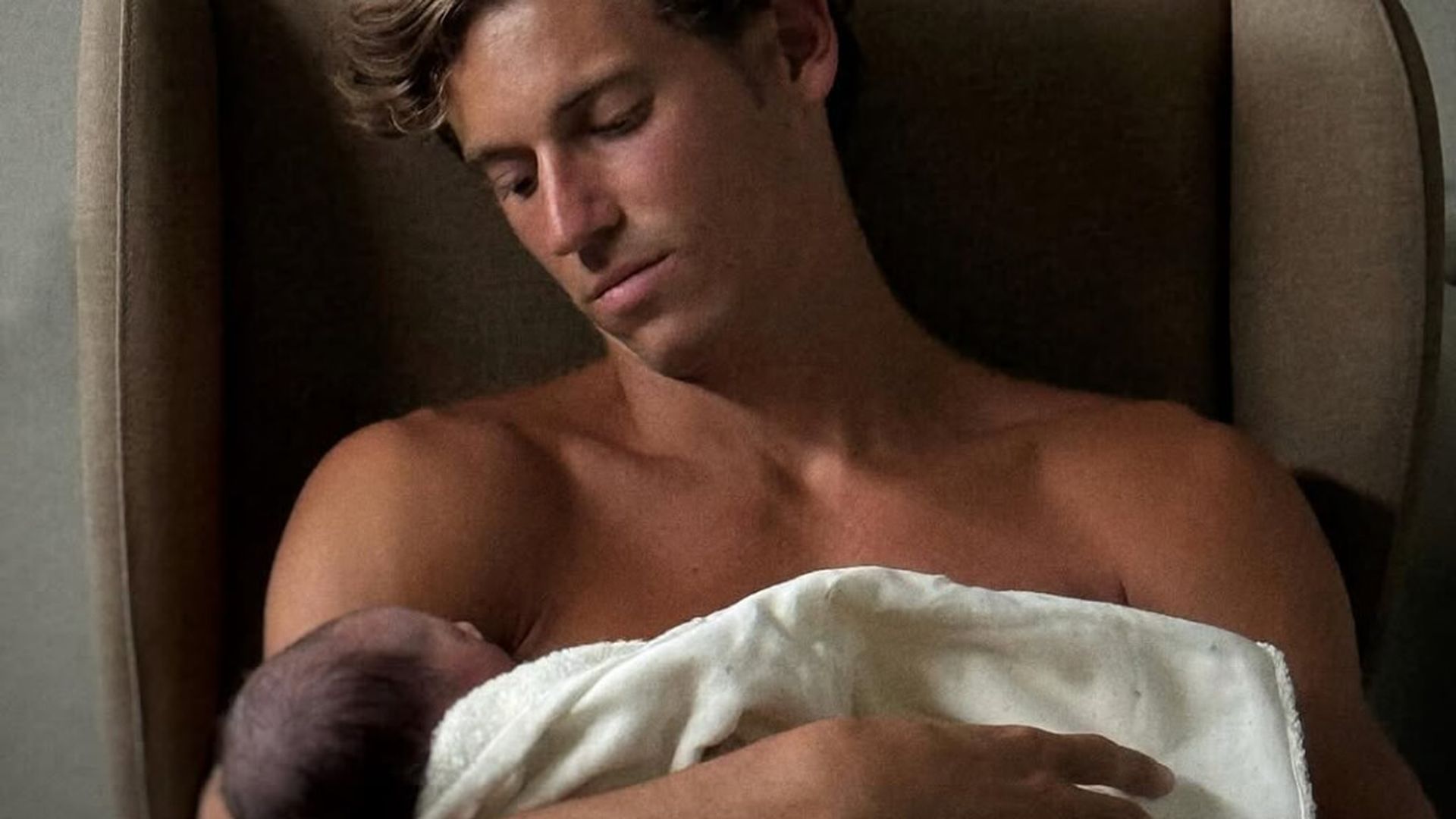 hija_marcos_llorentejpg.jpg hija_marcos_llorentejpg.jpg