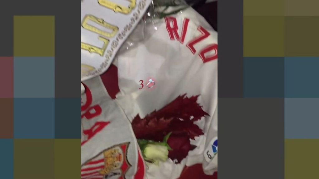 Homenaje del Sevilla a Rizo