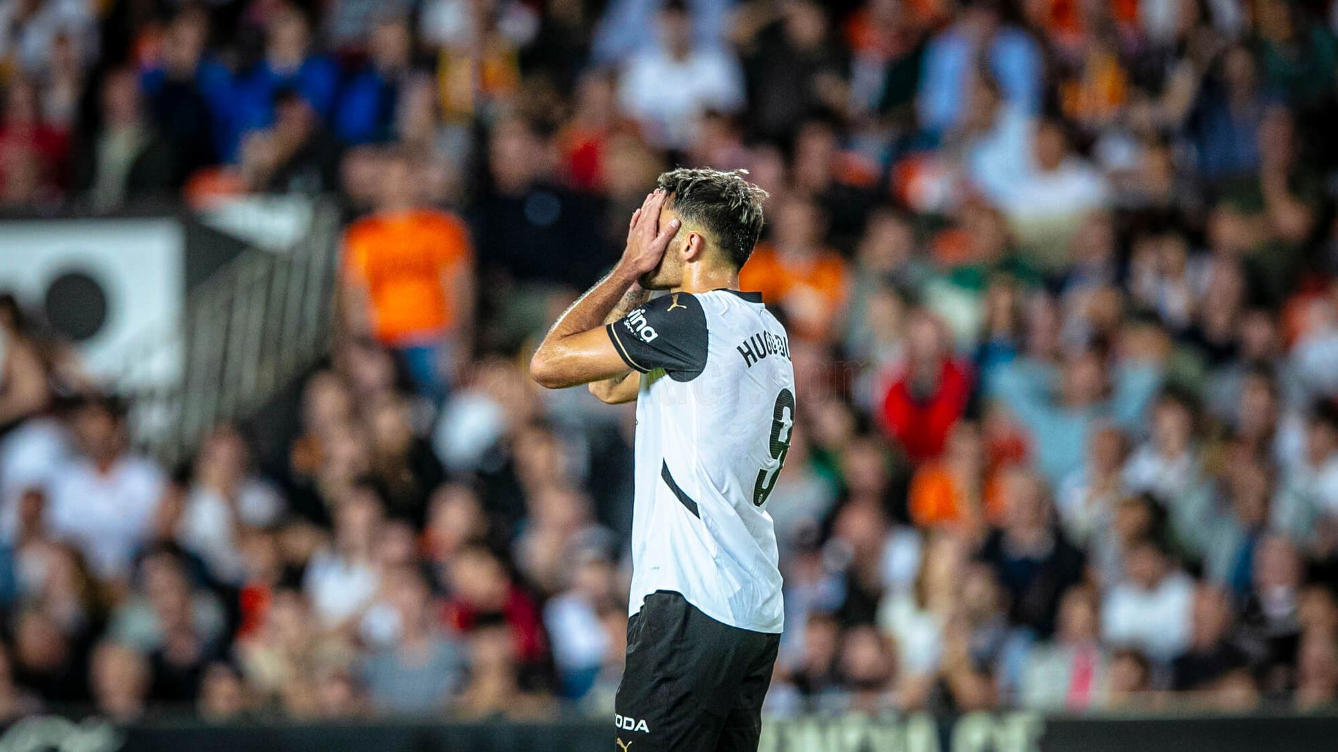 hugo_duro_ante_la_ud_las_palmas_foto_valencia_cf.jpg hugo_duro_ante_la_ud_las_palmas_foto_valencia_cf.jpg