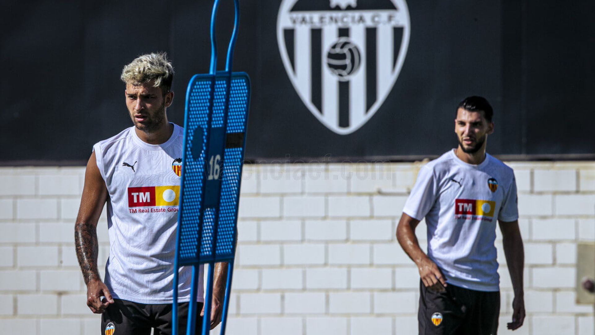 hugo_duro_y_rafa_mir_foto_valencia_cf_001.jpg hugo_duro_y_rafa_mir_foto_valencia_cf_001.jpg