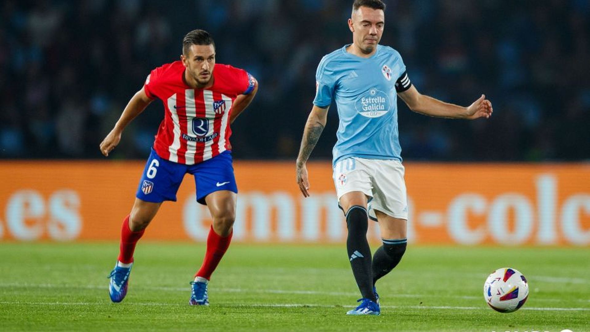 iago_aspas_y_koke_durante_el_celta_atletico_de_madrid.jpeg
