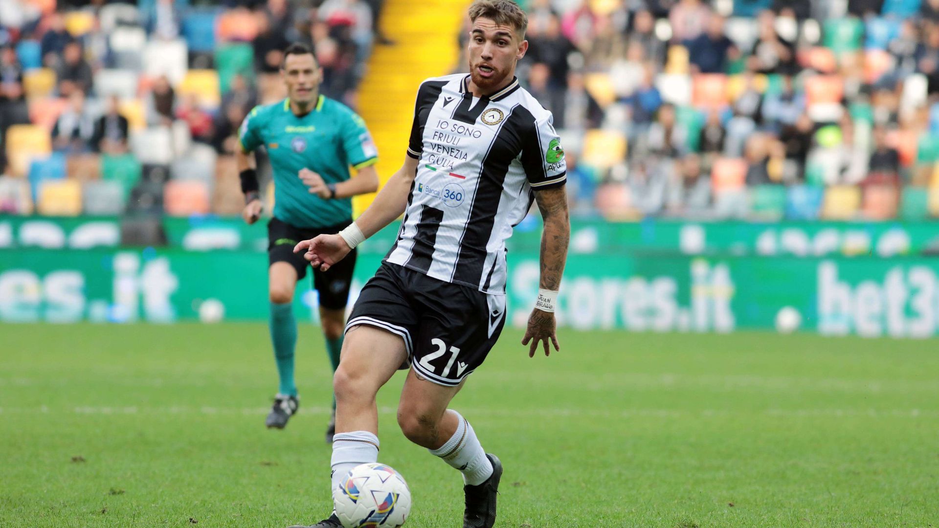 iker_bravo_002.jpg iker_bravo_002.jpg