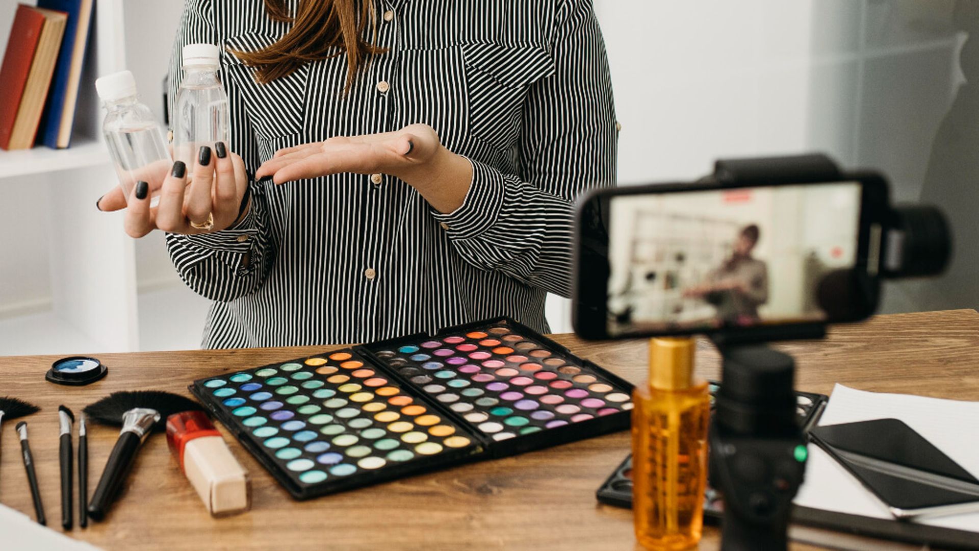 influencerjpg.jpg influencerjpg.jpg