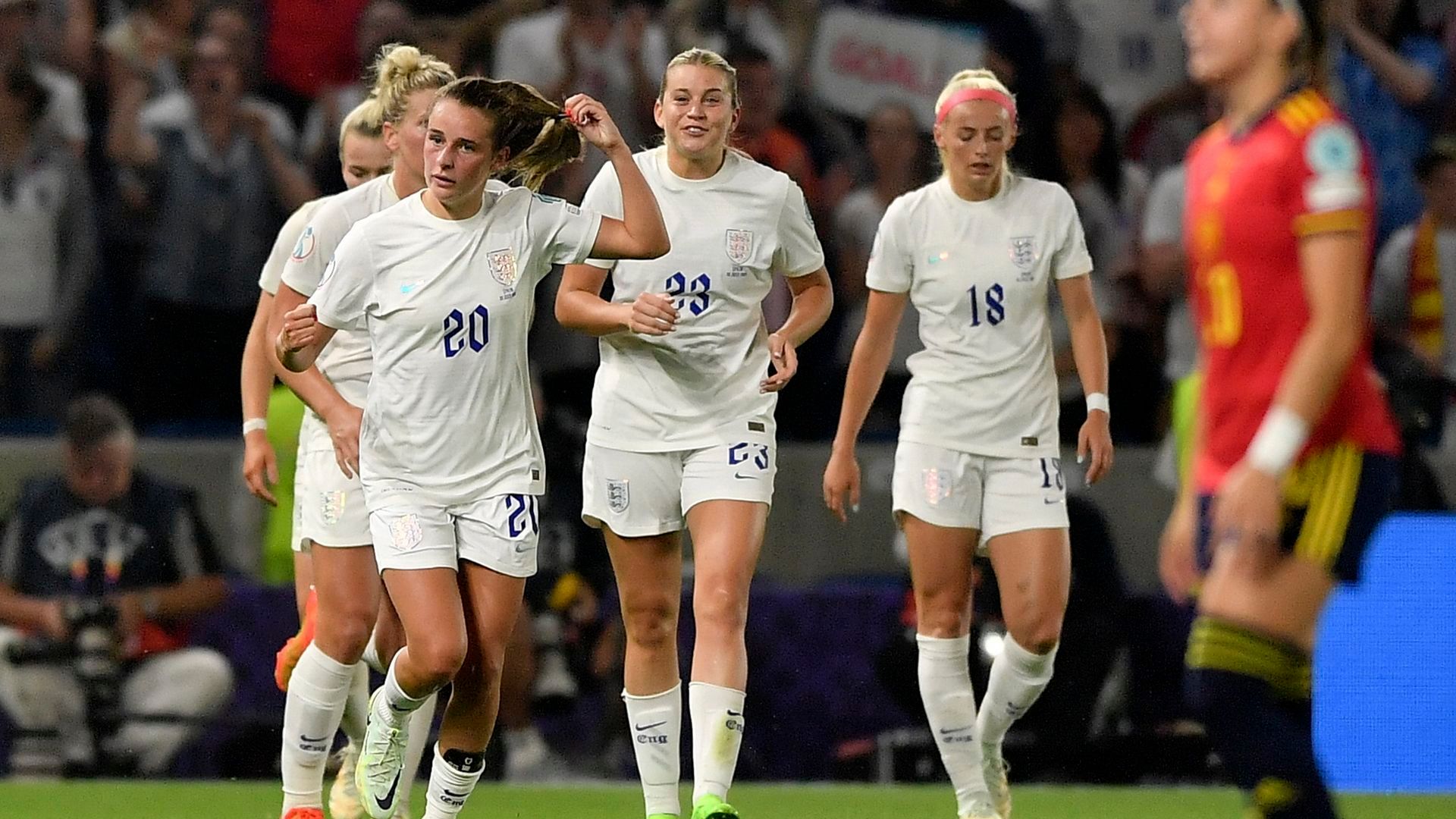 inglaterra_celebra_un_gol_ante_espana_foto_efe_001.jpg inglaterra_celebra_un_gol_ante_espana_foto_efe_001.jpg