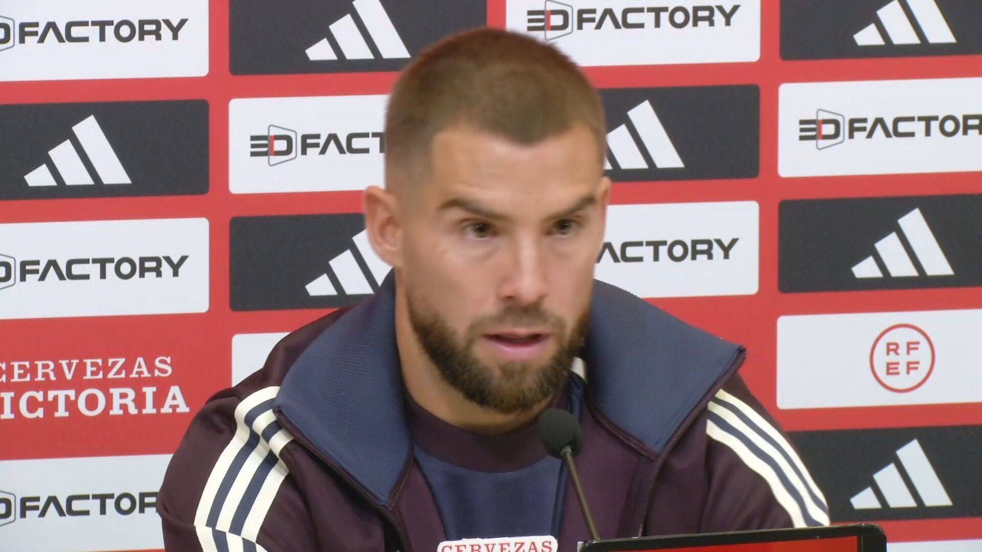 inigo_martinez_sobre_las_criticas_de_xavi_a_la_prensa.jpeg inigo_martinez_sobre_las_criticas_de_xavi_a_la_prensa.jpeg