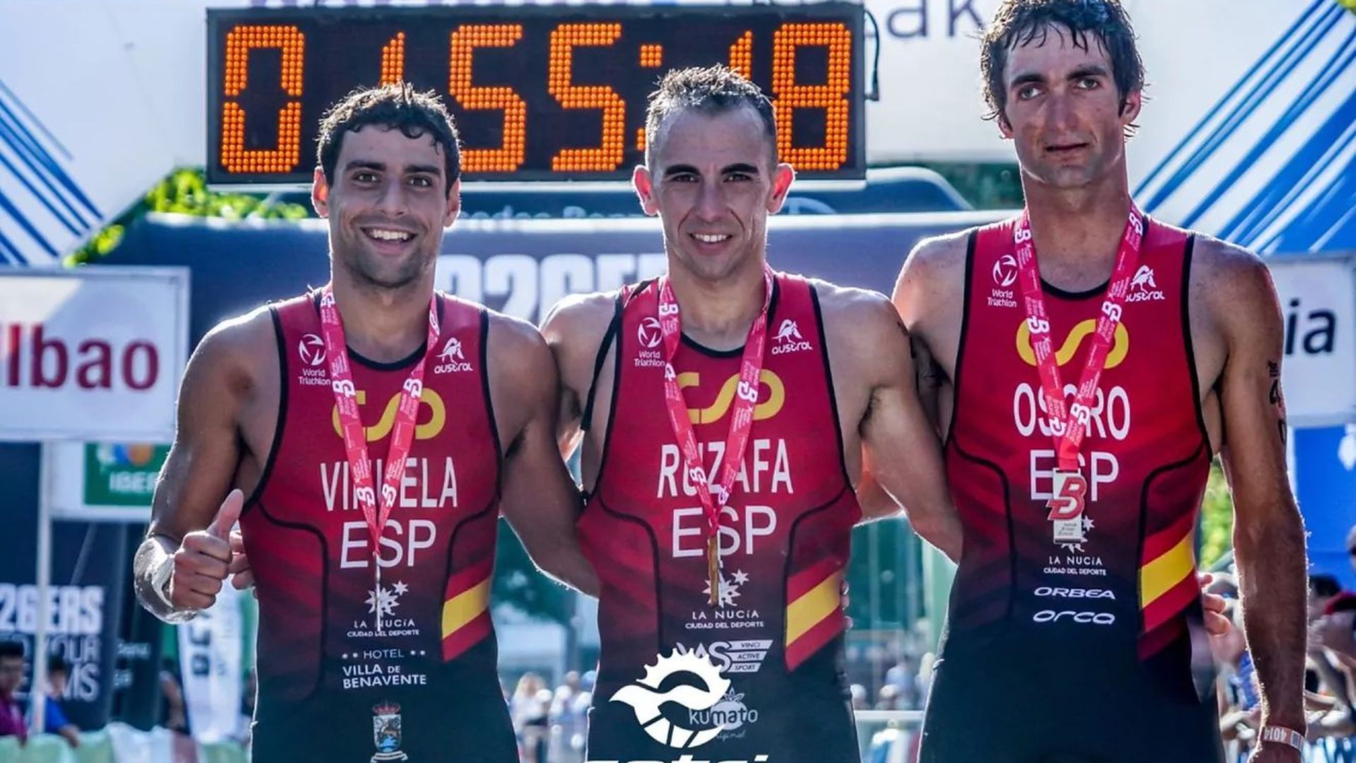 integrantes_de_la_federacion_espanola_de_triatlon_fetri_001.jpg integrantes_de_la_federacion_espanola_de_triatlon_fetri_001.jpg