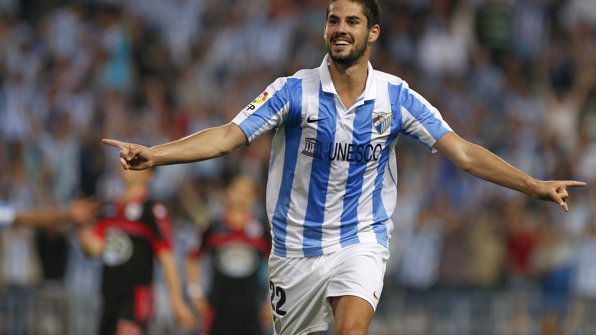 isco_celebra_un_gol_con_la_camiseta_del_malaga_foto_efe.jpg isco_celebra_un_gol_con_la_camiseta_del_malaga_foto_efe.jpg