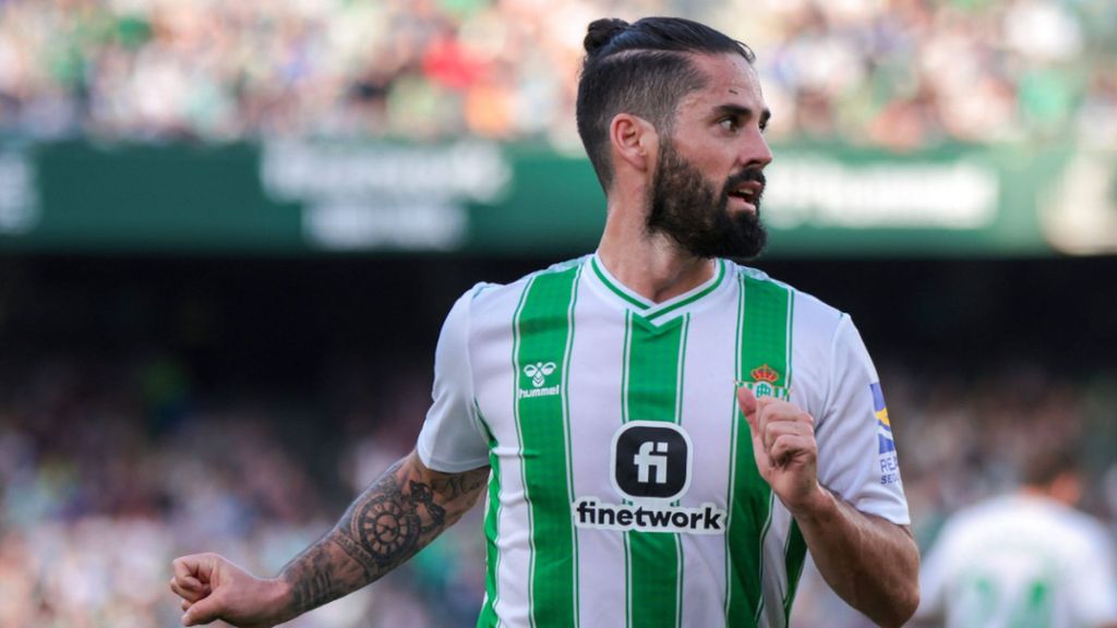 Isco, ilusionado por ganar la Europa League con el Betis