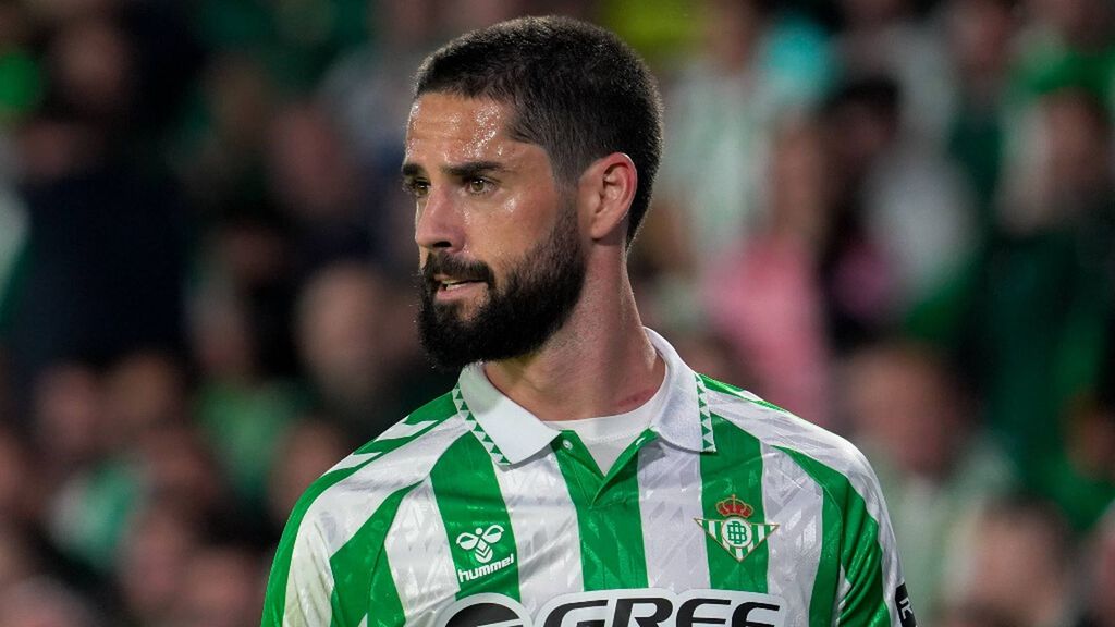 El truco de Isco para aliviar sus calambres en el derbi