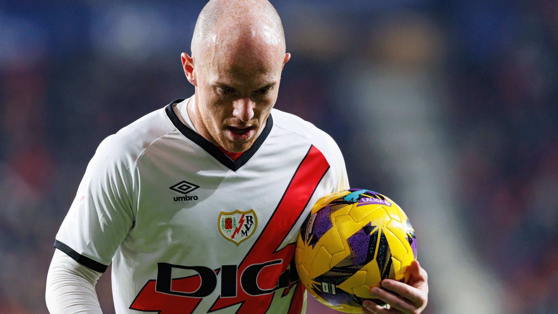 isi_palazon_en_un_partido_del_rayo_vallecano_foto_cordon_press.jpg isi_palazon_en_un_partido_del_rayo_vallecano_foto_cordon_press.jpg