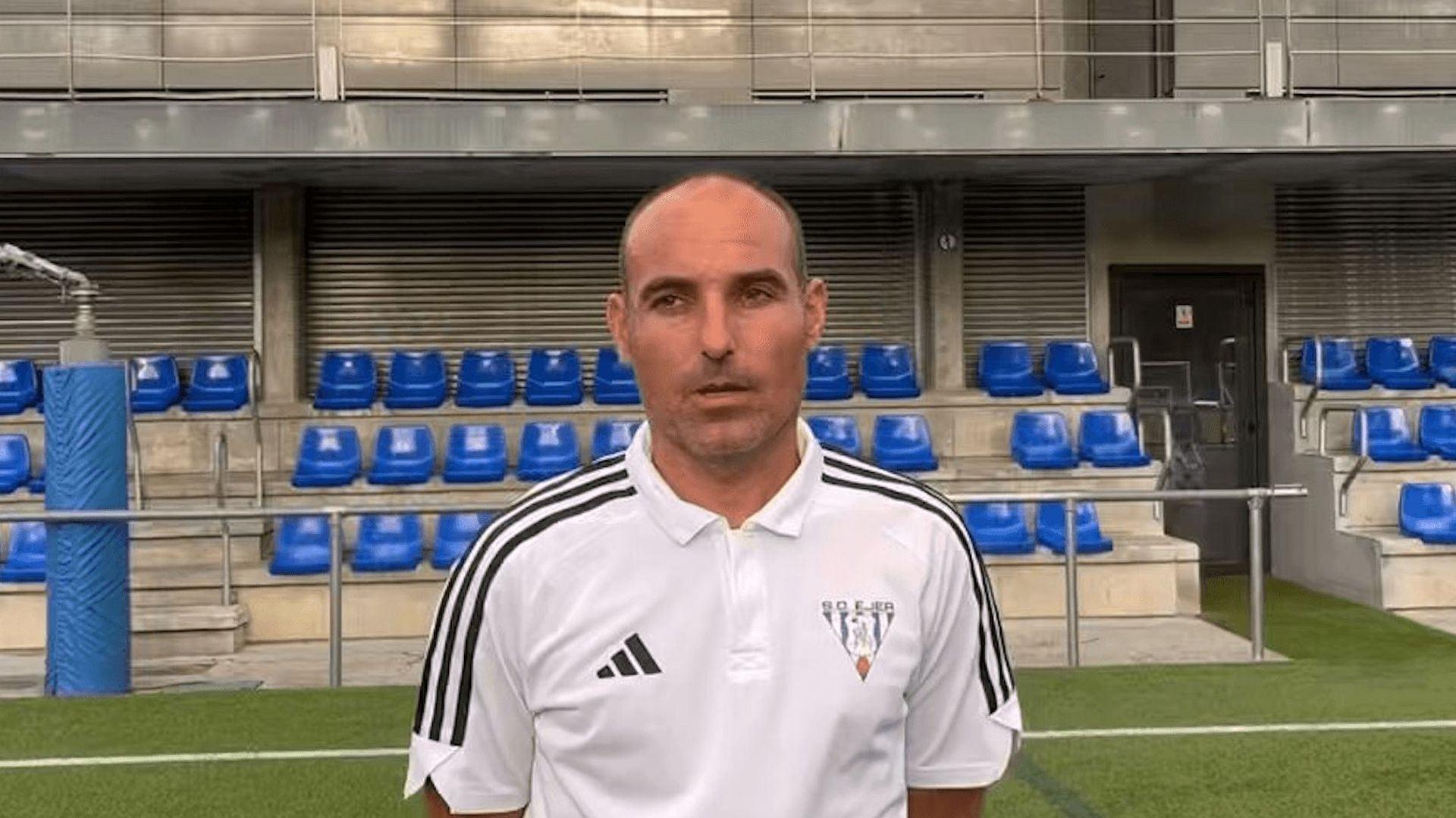 ivan_martinez_entrenador_de_la_sd_ejea_foto_sd_ejea_en_x.png