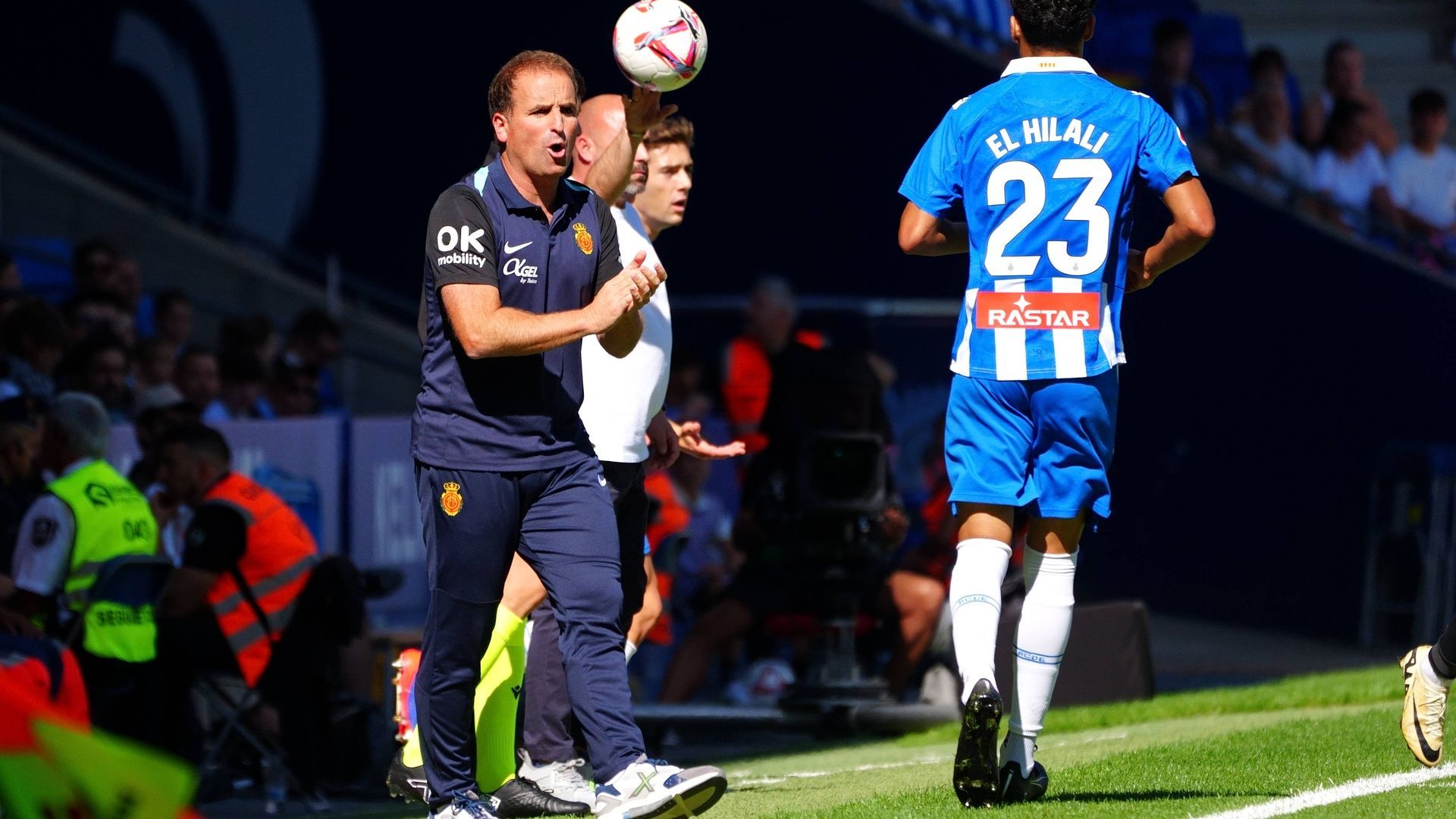 jagoba_arrasate_y_omar_el_hilali_001.JPG jagoba_arrasate_y_omar_el_hilali_001.JPG