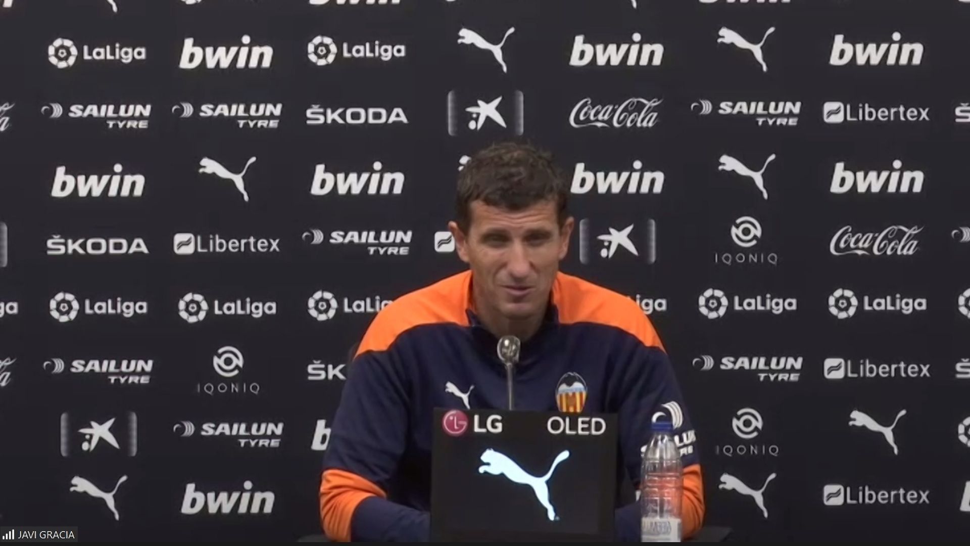 javi_gracia_durante_la_rueda_de_prensa_previa_al_partido_contra_el_athletic.jpg javi_gracia_durante_la_rueda_de_prensa_previa_al_partido_contra_el_athletic.jpg