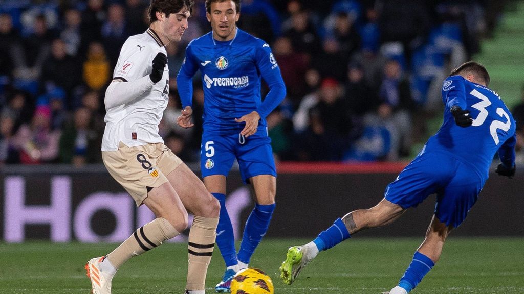 Getafe-Valencia: Expulsión de Javi Guerra
