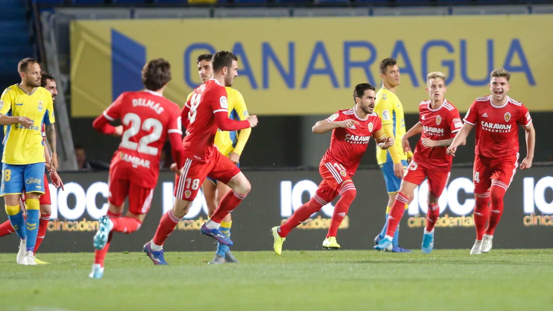 javi_ros_tras_anotar_el_gol_del_triunfo_en_gran_canaria_foto_laliga_001.jpeg