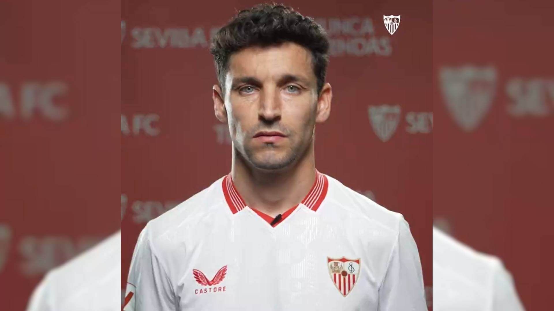 jesus_navas_anuncia_su_retirada_del_sevilla_fc.jpg jesus_navas_anuncia_su_retirada_del_sevilla_fc.jpg