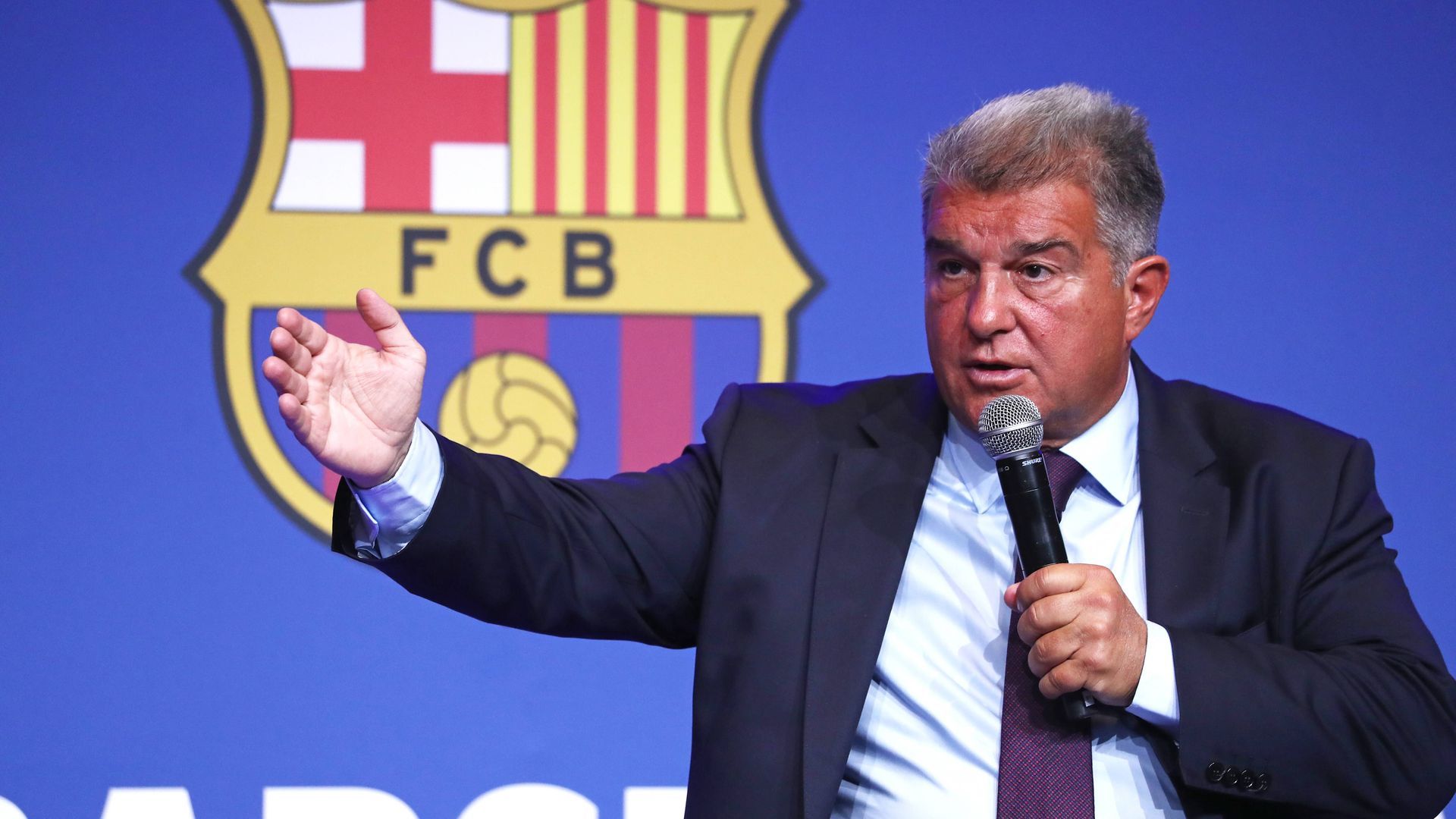 joan_laporta_durante_una_rueda_de_prensa_en_el_camp_nou_foto_cordon_press_001.jpg joan_laporta_durante_una_rueda_de_prensa_en_el_camp_nou_foto_cordon_press_001.jpg