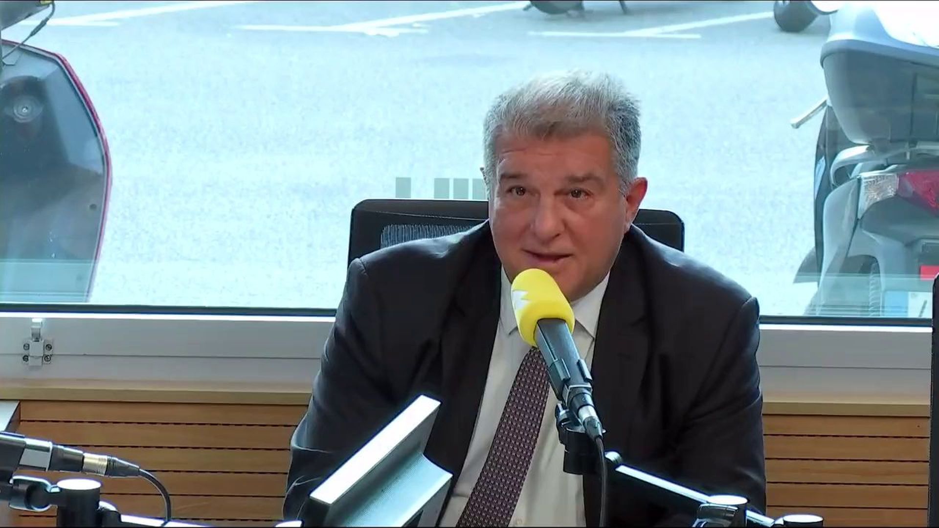 joan_laporta_en_la_entrevista_en_catalunya_radio.png joan_laporta_en_la_entrevista_en_catalunya_radio.png