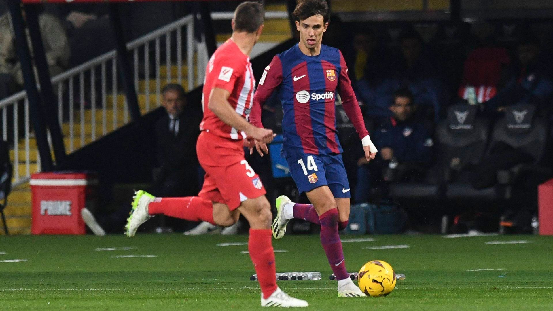 joao_felix_encara_a_azpilicueta_en_el_barca_atleti_foto_cordon_press_001.jpg joao_felix_encara_a_azpilicueta_en_el_barca_atleti_foto_cordon_press_001.jpg