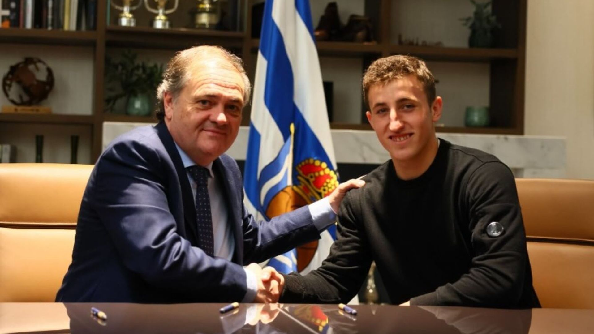 jokin_aperribay_y_arkaitz_mariezkurrena_001.jpg jokin_aperribay_y_arkaitz_mariezkurrena_001.jpg