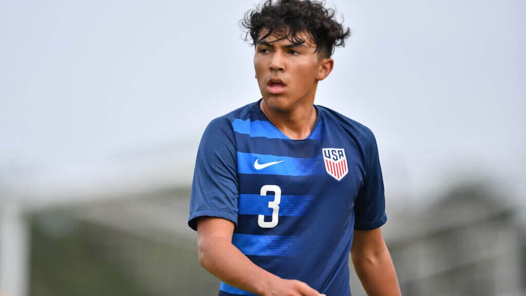 Así es Jonathan Gómez, el lateral que quiere la Real para el Sanse