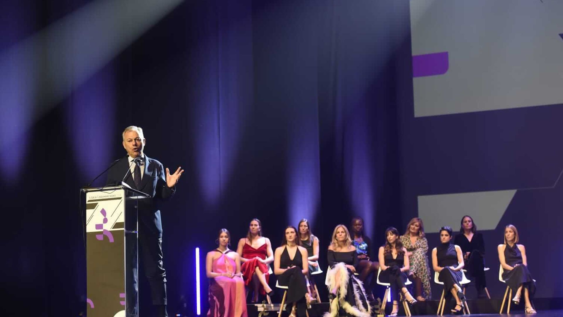 jose_luis_sanz_en_el_discurso_de_bienvenida_de_la_gala_desmarcadas_2024_foto_kiko_hurt_001.jpeg jose_luis_sanz_en_el_discurso_de_bienvenida_de_la_gala_desmarcadas_2024_foto_kiko_hurt_001.jpeg