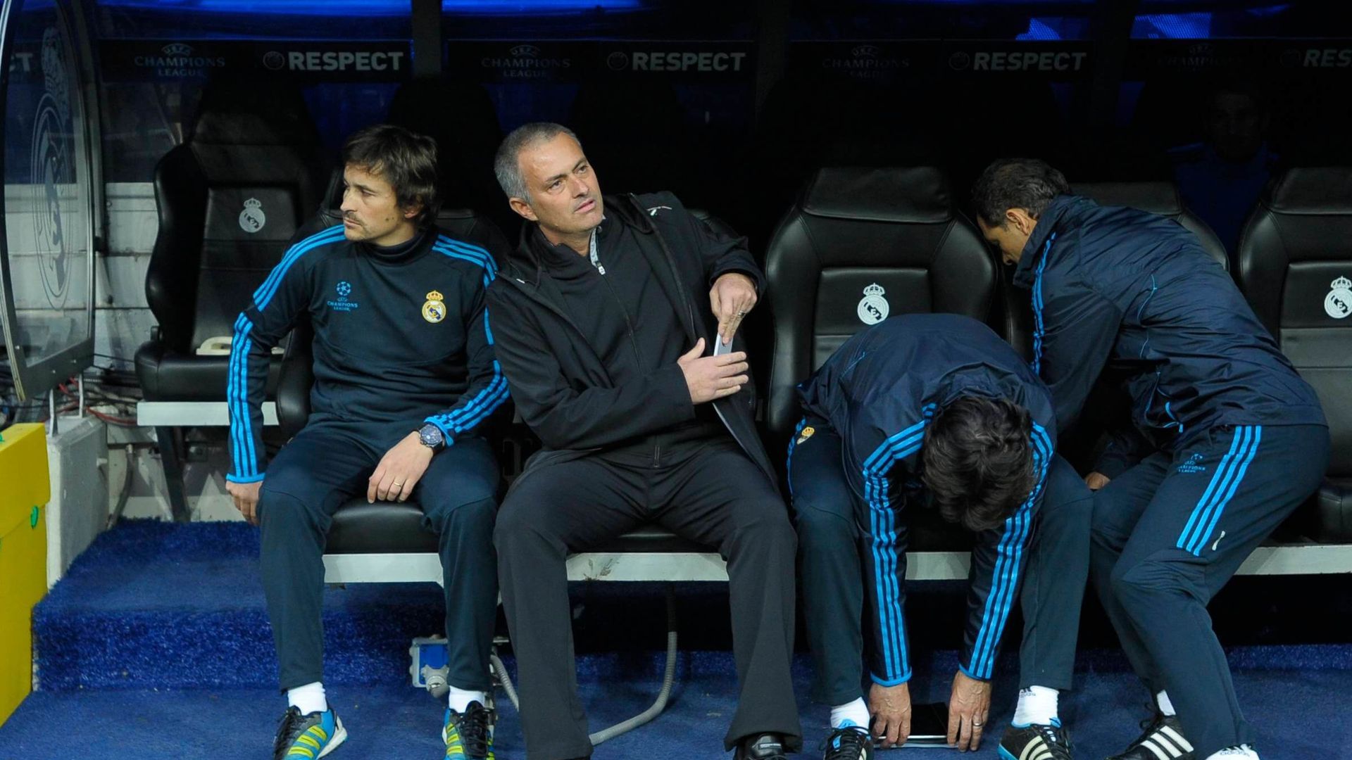 jose_mourinho_en_su_etapa_como_entrenador_del_real_madrid_foto_cordon_press_001.jpg jose_mourinho_en_su_etapa_como_entrenador_del_real_madrid_foto_cordon_press_001.jpg