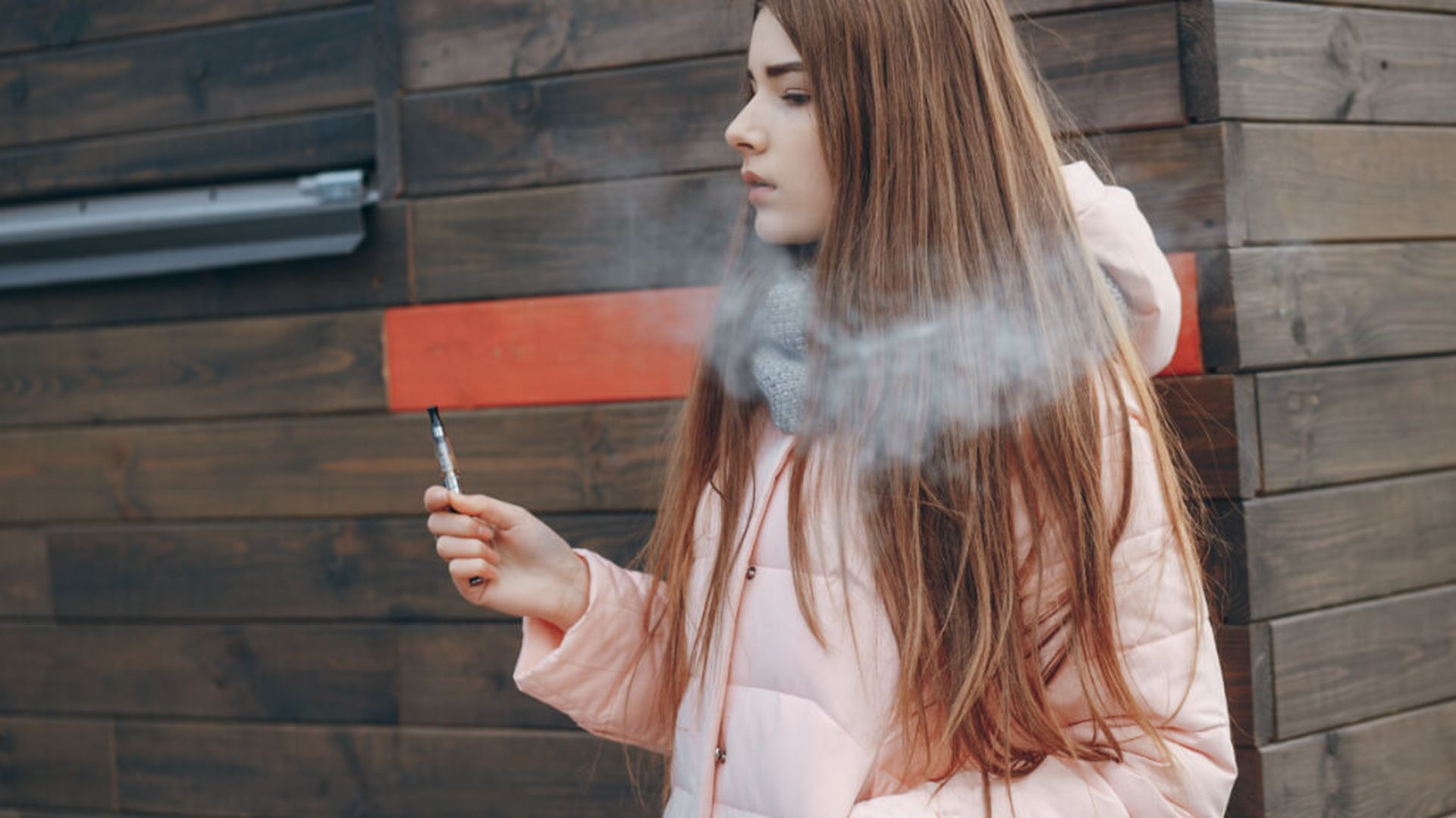 joven_vaperjpg_001.jpg joven_vaperjpg_001.jpg