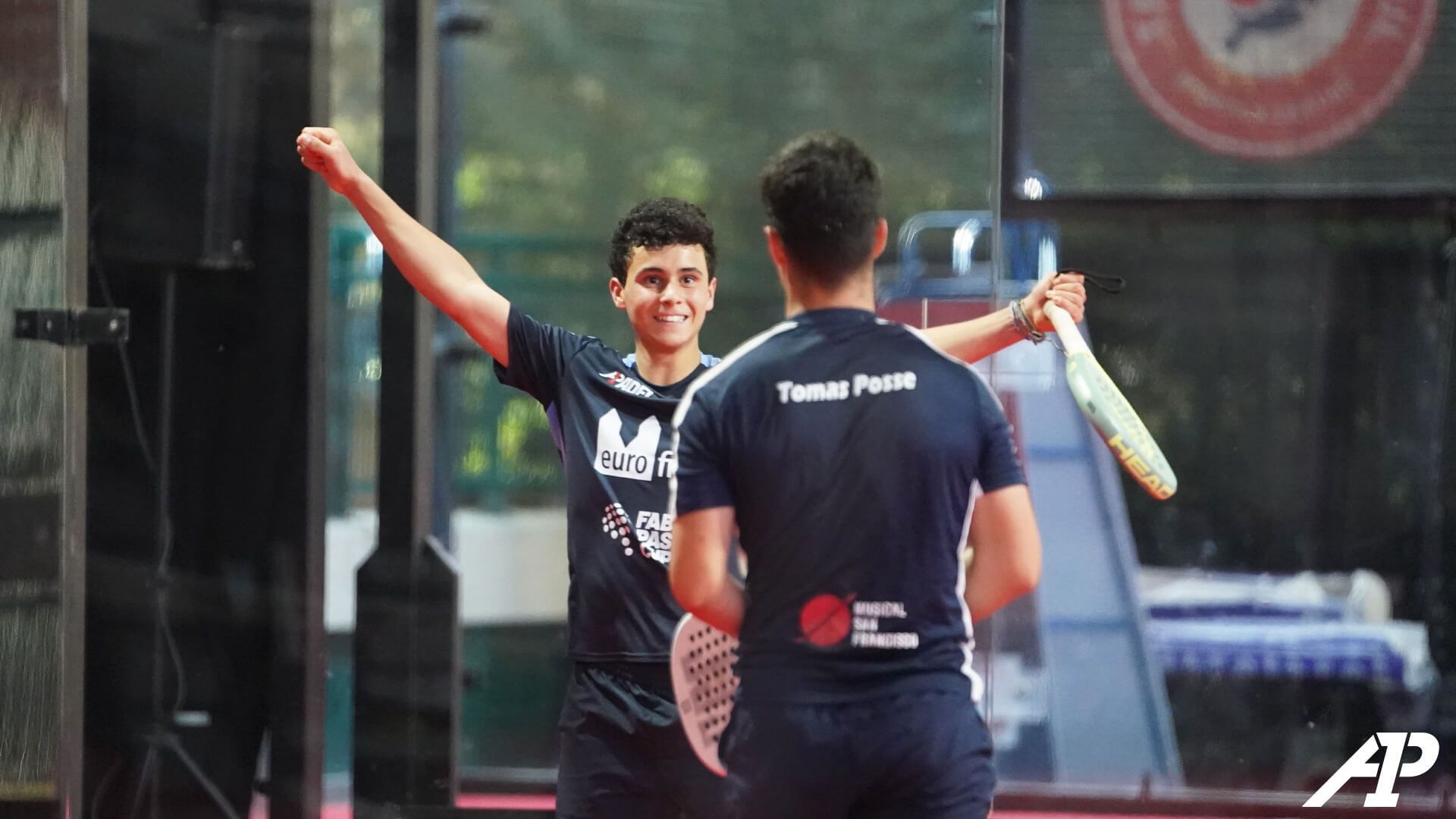 juan_coquit_zamora_y_tomas_posse_celebran_la_victoria_en_a1_padel.jpg juan_coquit_zamora_y_tomas_posse_celebran_la_victoria_en_a1_padel.jpg