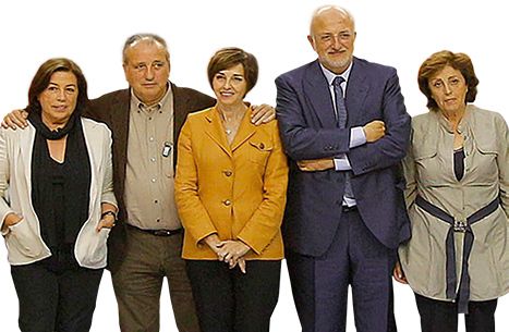 Juan Roig junto a sus hermanos, Fernando, Trinidad y Amparo, y su mujer, Hortensia Herrero
