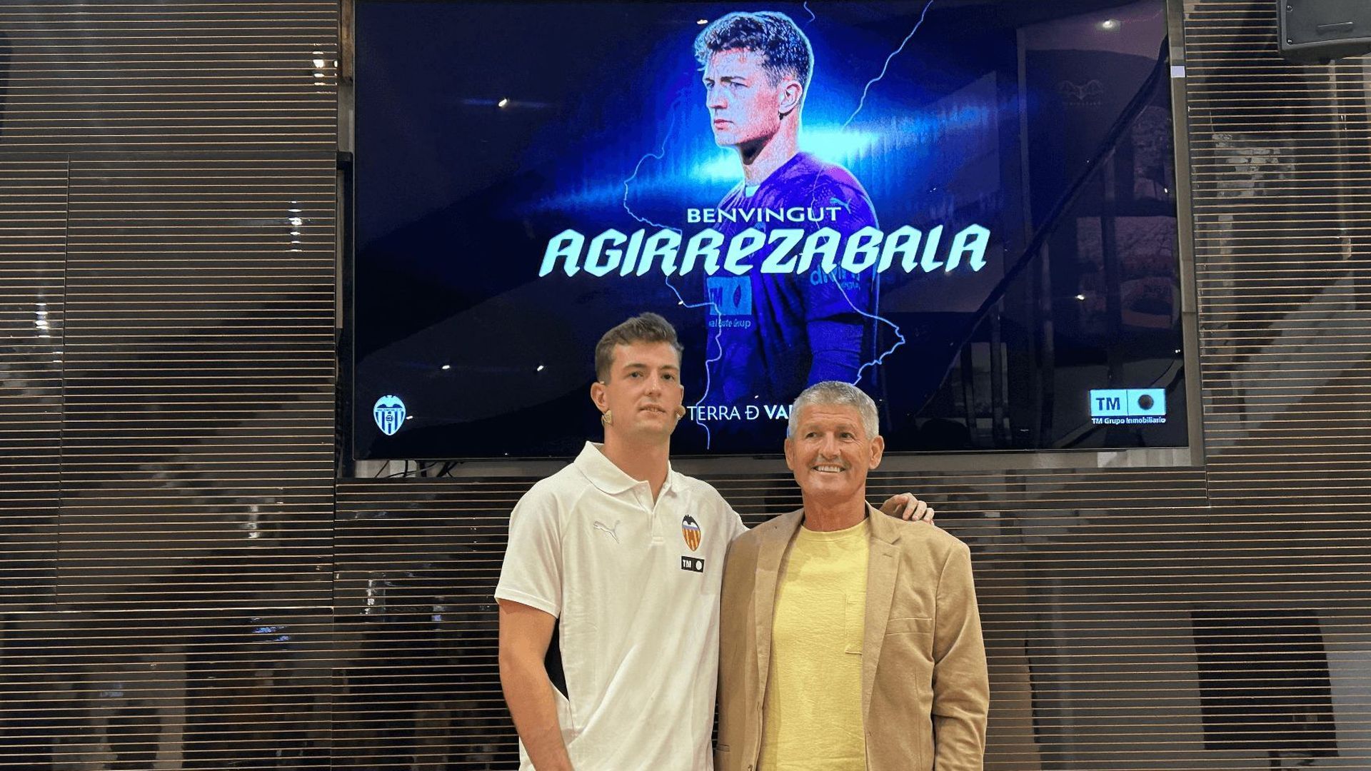 julen_agirrezabala_y_sempere_003.png julen_agirrezabala_y_sempere_003.png