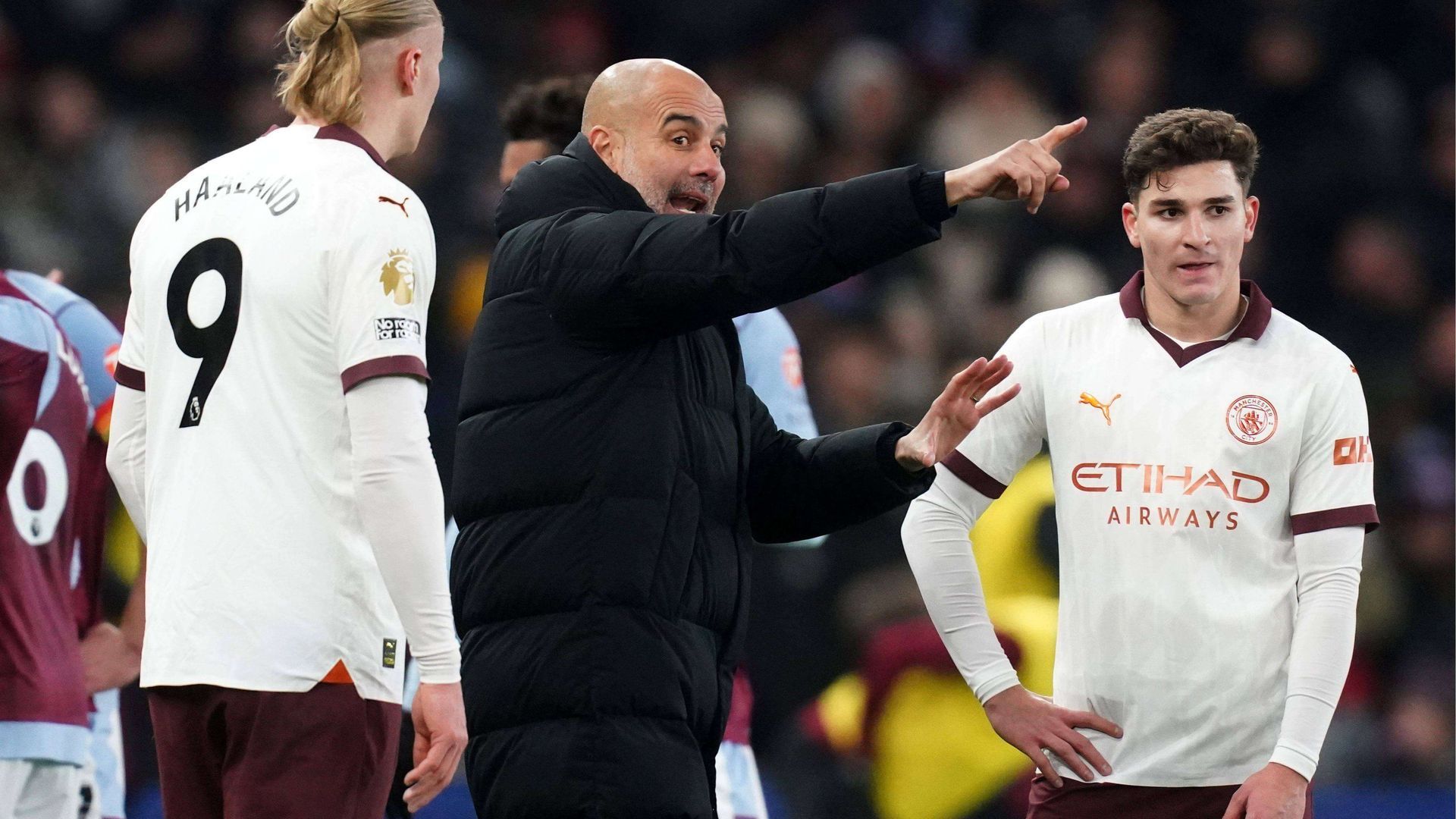 julian_alvarez_y_pep_guardiola_001.jpg julian_alvarez_y_pep_guardiola_001.jpg