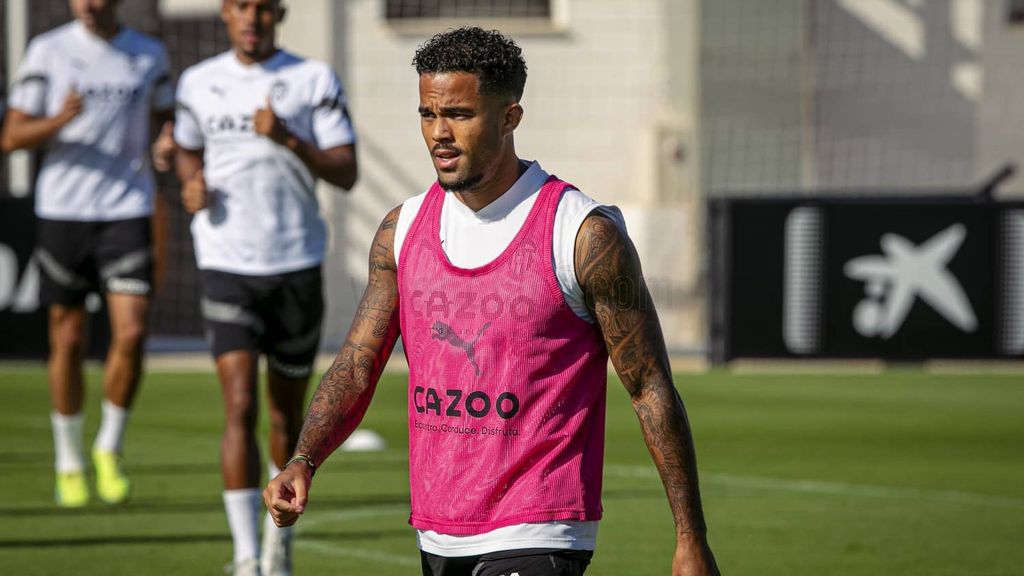 Las primeras palabras de Justin Kluivert como jugador del Valencia CF