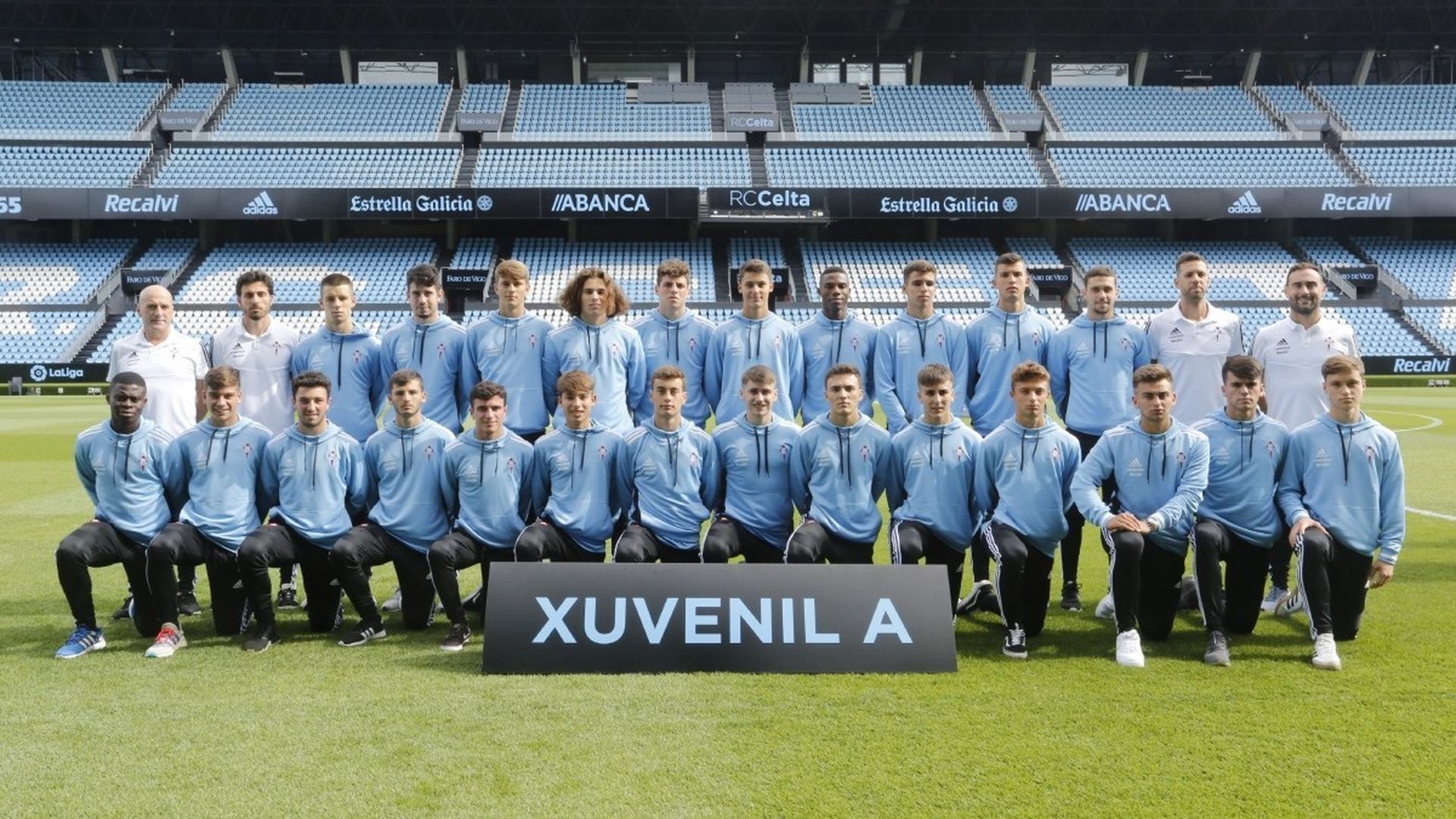juvenil_a_celta_vigo_foto_equipo_2019_2020jpg.jpg