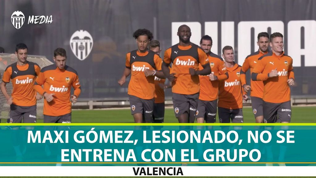 Maxi Gómez, lesionado, no se entrena con el grupo tras la victoria ante el Real Madrid