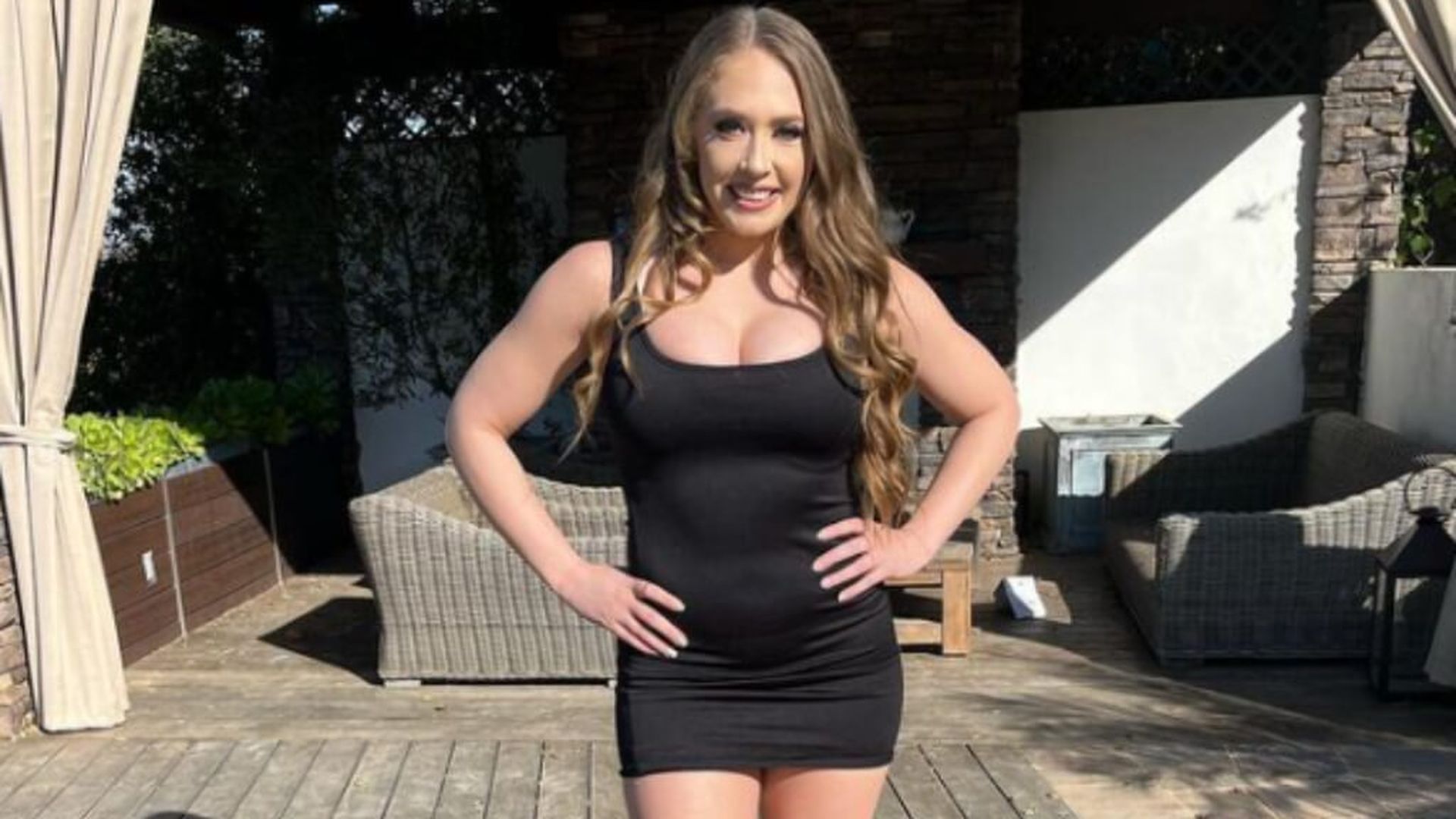 la_actriz_kagney_linn_karter_encontrada_muerta_en_su_casa_foto__flyingspreadies76.jpg la_actriz_kagney_linn_karter_encontrada_muerta_en_su_casa_foto__flyingspreadies76.jpg