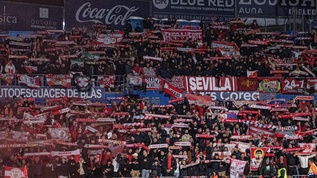 Los hijos de Quique Sánchez Flores alucinan con la afición del Sevilla
