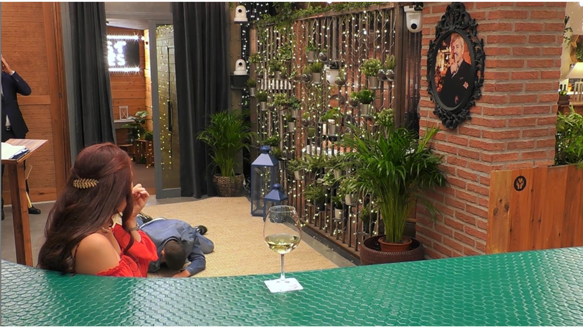 La aparatosa caída de un soltero al conocer a su cita: “Siempre fui torpe, pero ahora lo he profesionalizado”