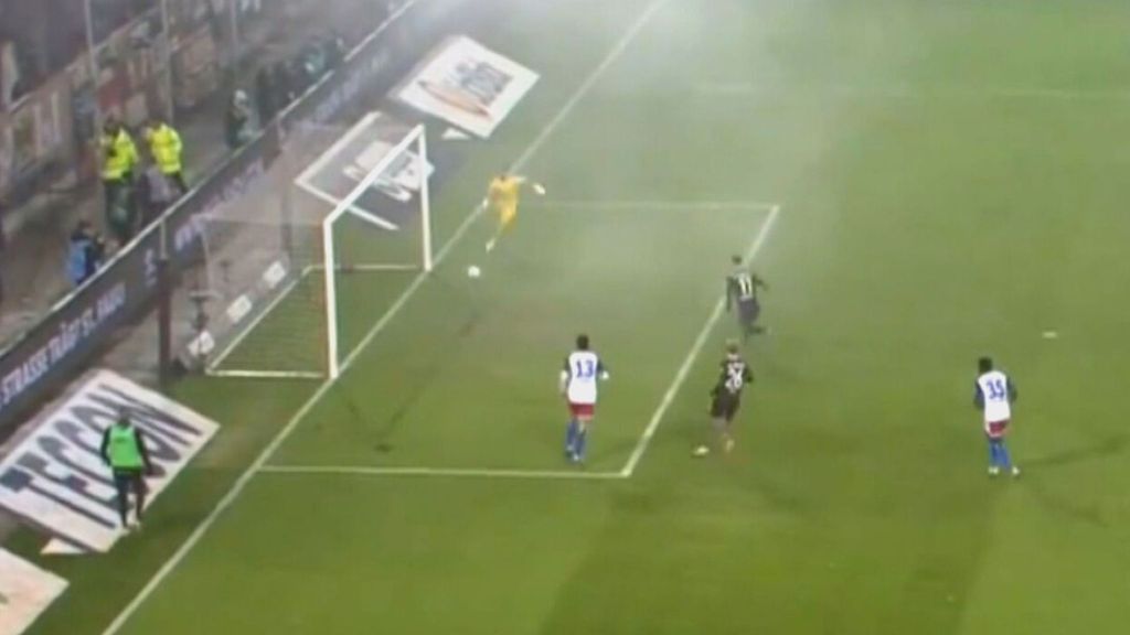 La cantada del año en Alemania: lo que hace el portero es inexplicable