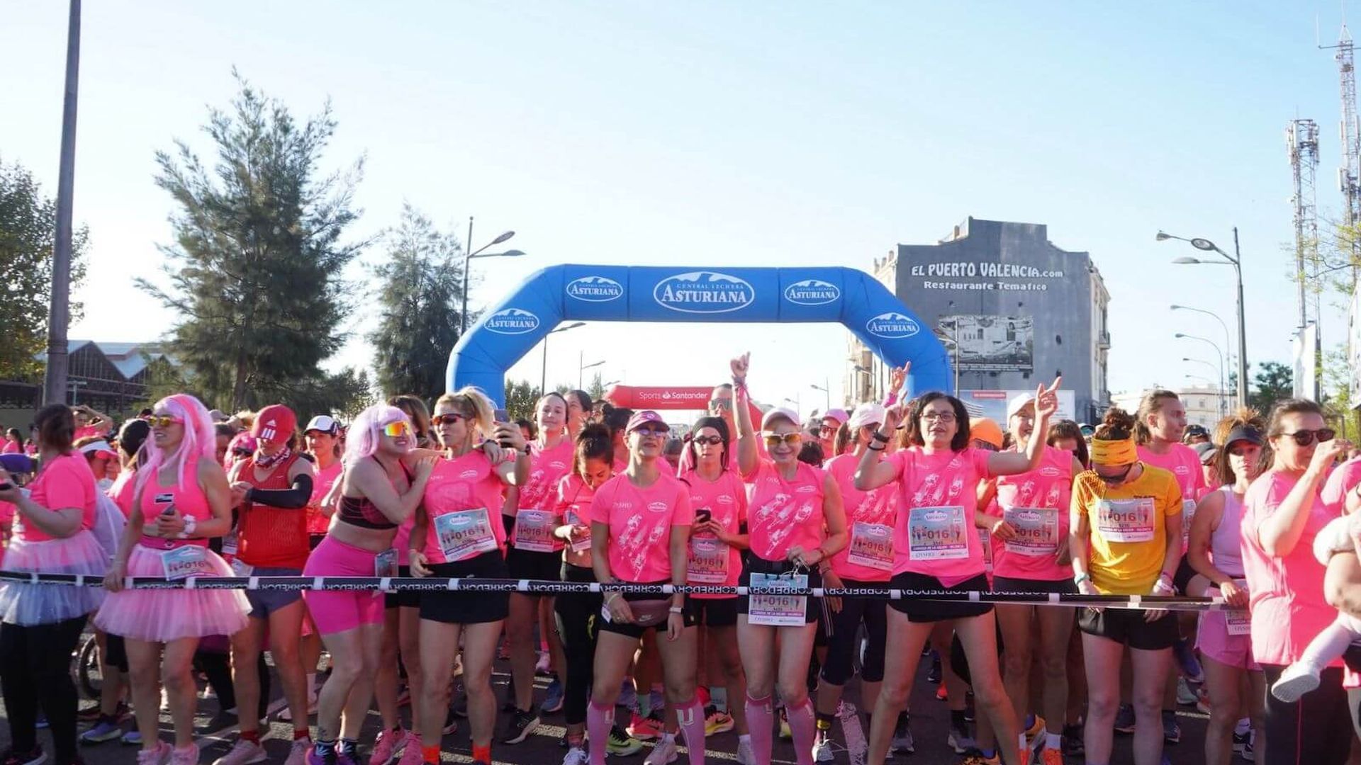 la_carrera_de_la_mujer_tine_de_rosa_las_calles_de_valencia_con_cerca_de_8000_participa_010.jpeg la_carrera_de_la_mujer_tine_de_rosa_las_calles_de_valencia_con_cerca_de_8000_participa_010.jpeg
